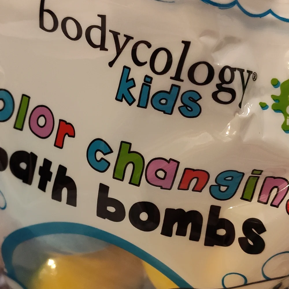 NWT! 3pks- Bodycology Kids Color Changing Bath Bombs Bundle